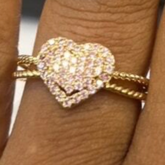 Luxe Cubic Zirconia Heart Rope Band Ring - Picture 4 of 9